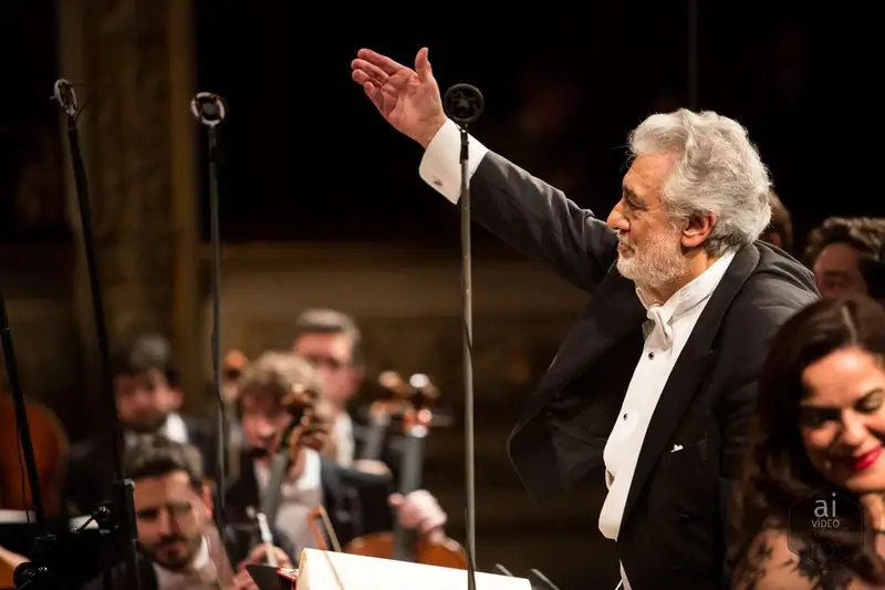 Plácido Domingo dirige le Requiem de Verdi à Donostia