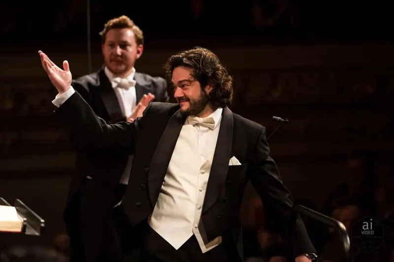 Plácido Domingo dirige le Requiem de Verdi à Donostia