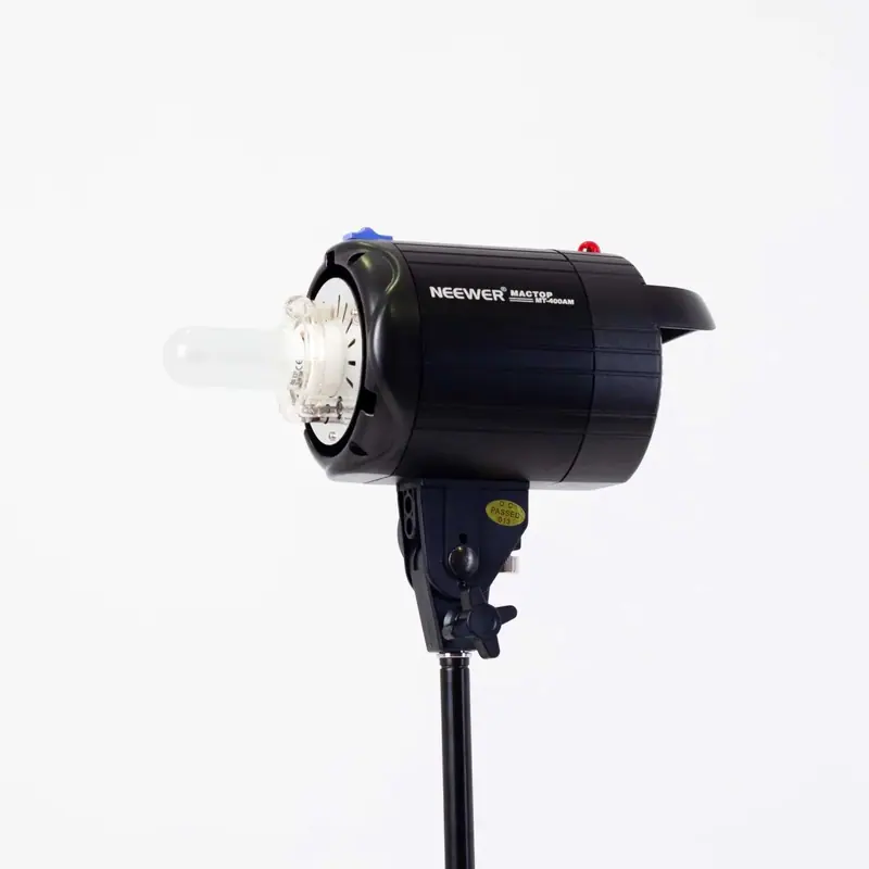 400 W-ko estudioko flasha