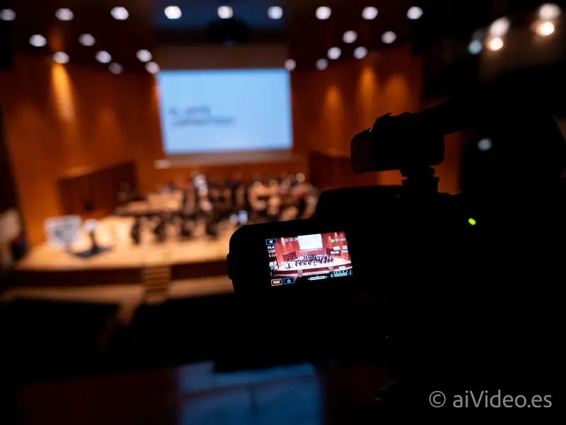 aiVídeoren kamera baten bisorea, OSPA grabatzen Oviedoko Príncipe Felipe Auditoriumean